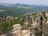 Blick zur wild zerklüfteten Schrammsteinkette