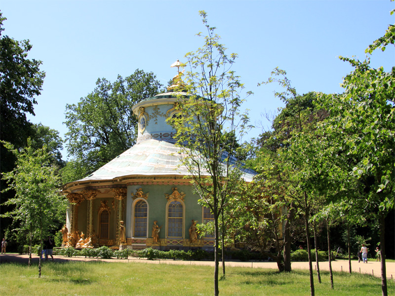 Chinesisches Teehaus im Rehgarten