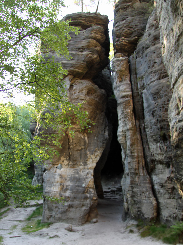 Engstehende Felsformen im Labyrinth der Tissaer Wände