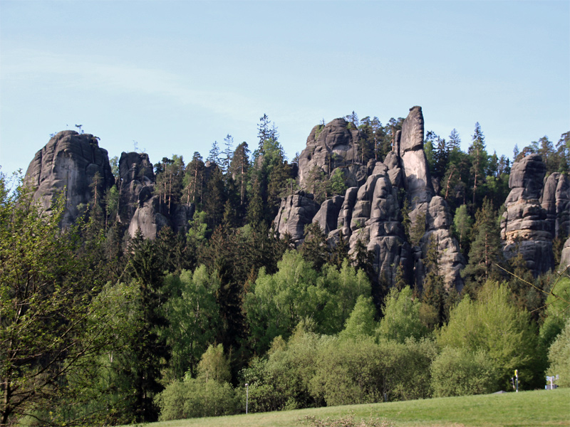 Felsen vom Braunauer Bergland in Ostböhmen