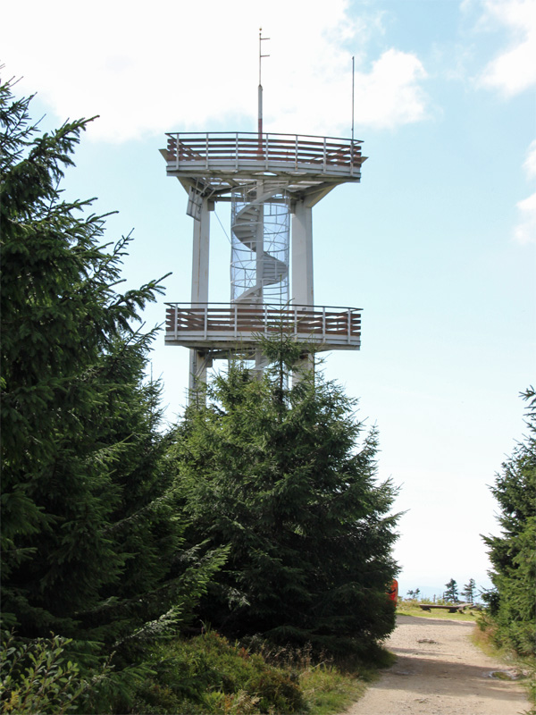 Aussichtturm auf der Tafelfichte Smrk