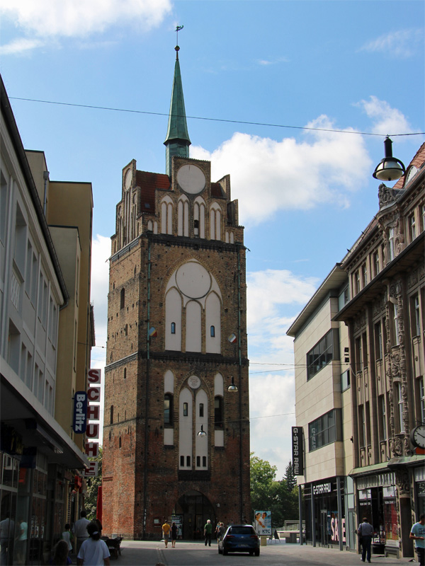 Kröpeliner Tor gehört zur Stadtbefestigung