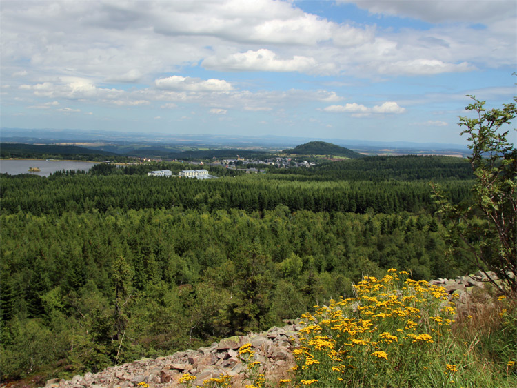 Blick vom Kahleberg nach Altenberg / osterzgebirge