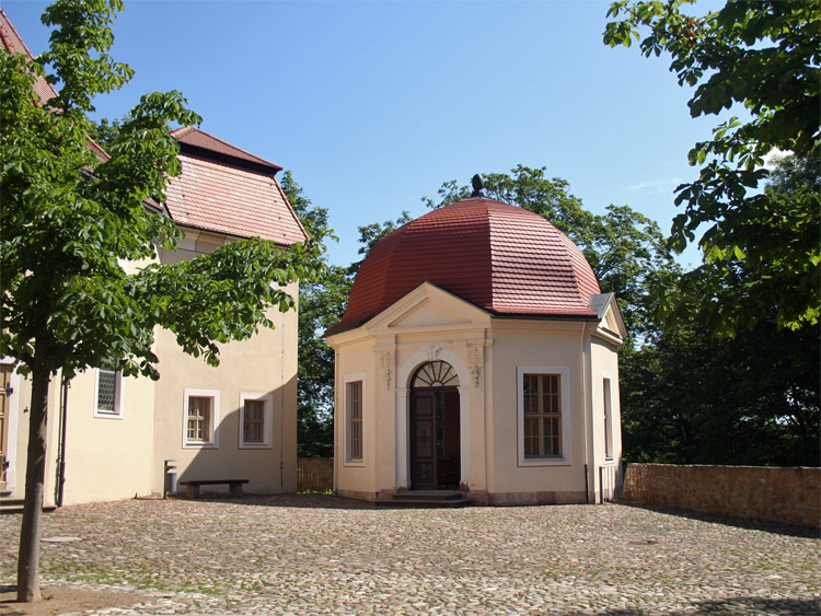 Pavillion im Schlosspark Lichtewalde