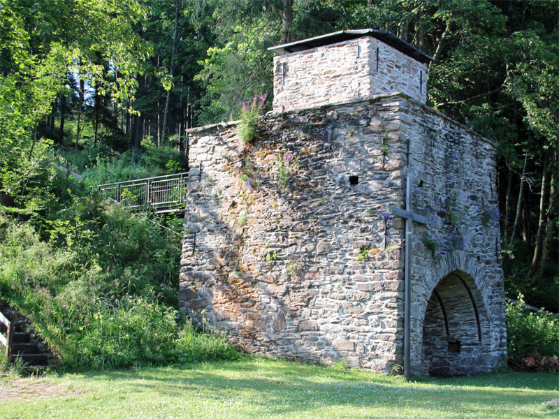 ehemaliger Hochofen im Schalzgrube