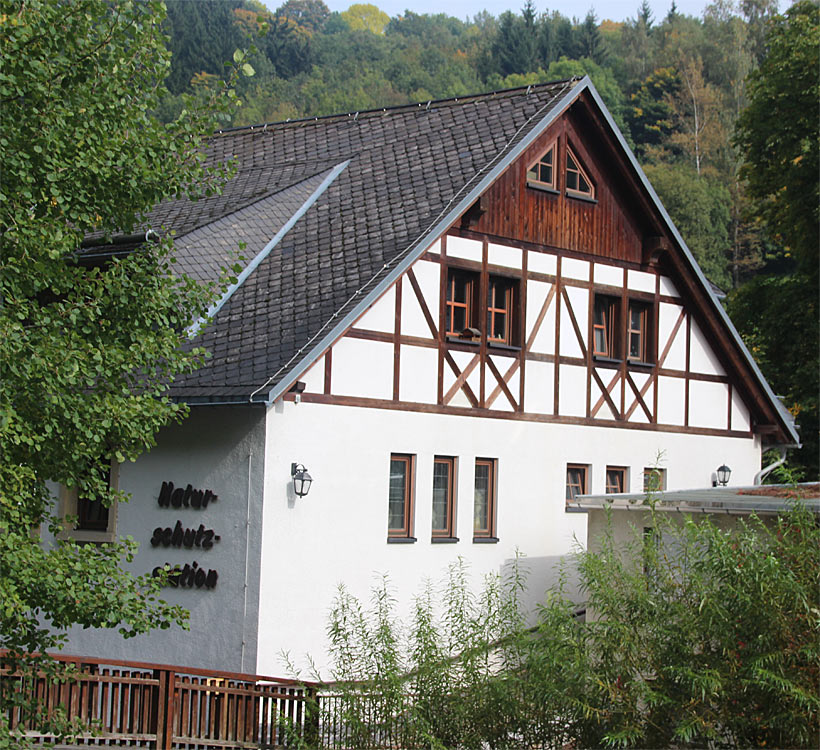Schwarzwasser-Schutzhuette im Erzgebirge