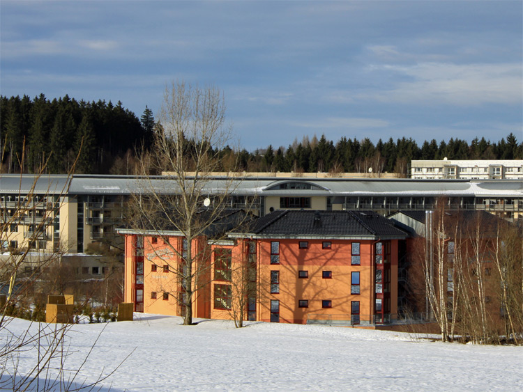 Kur- und Gesundheitszentrum Warmbad im Winter