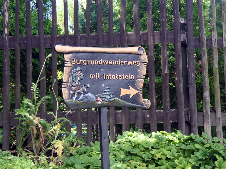 Rundwanderweg um die Burg Scharfenstein