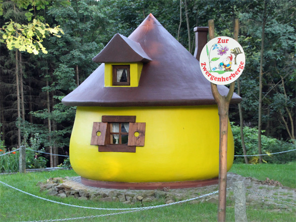 Zwergenherberge auf dem Mönchswalder Berg