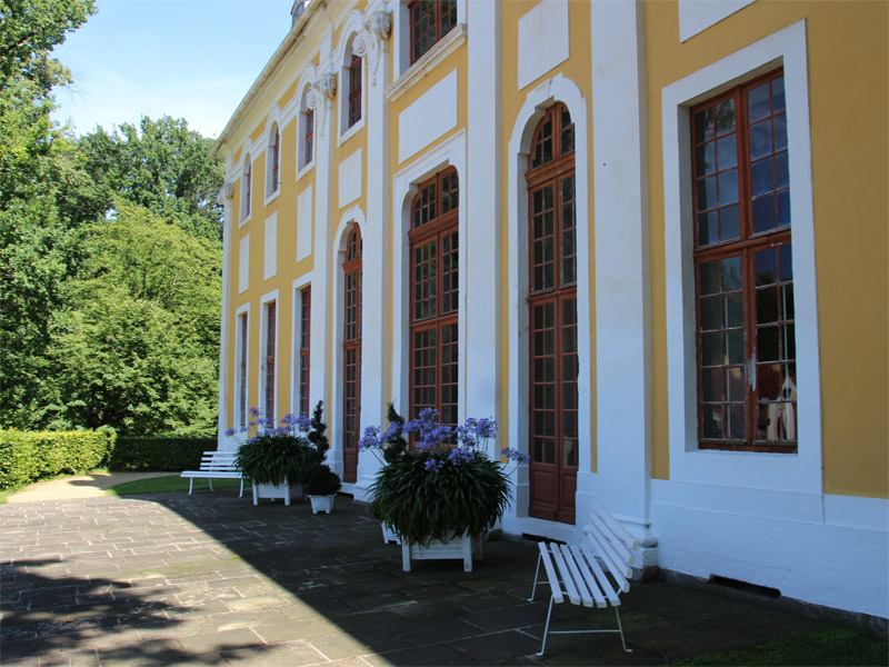 Rückseite vom Schloss Neschwittz