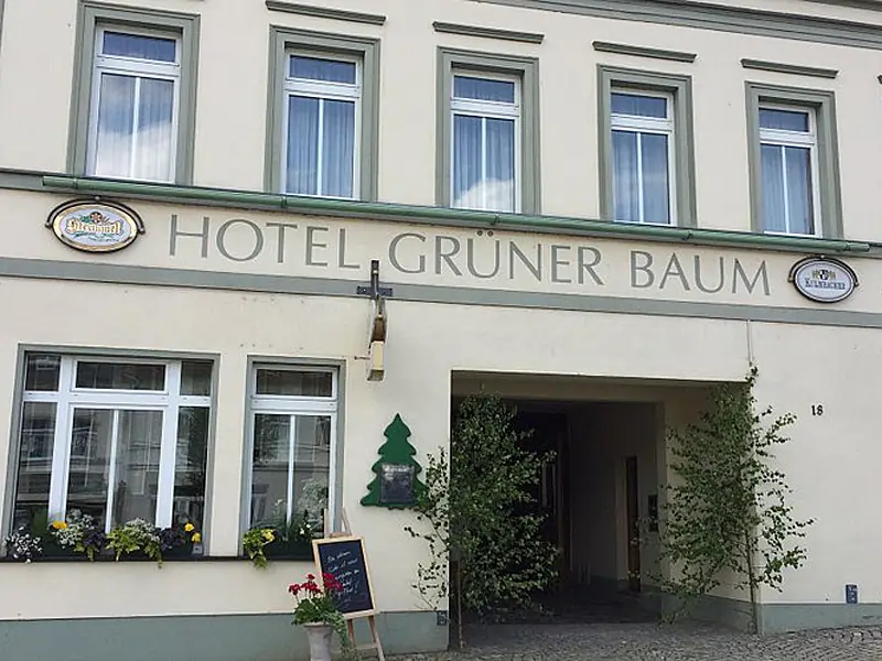 Hotel und Restaurant "Grüner Baum" 