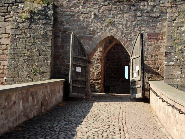 Burgruine Hahnstein bei Bornhagen im Eichsfeldkreis