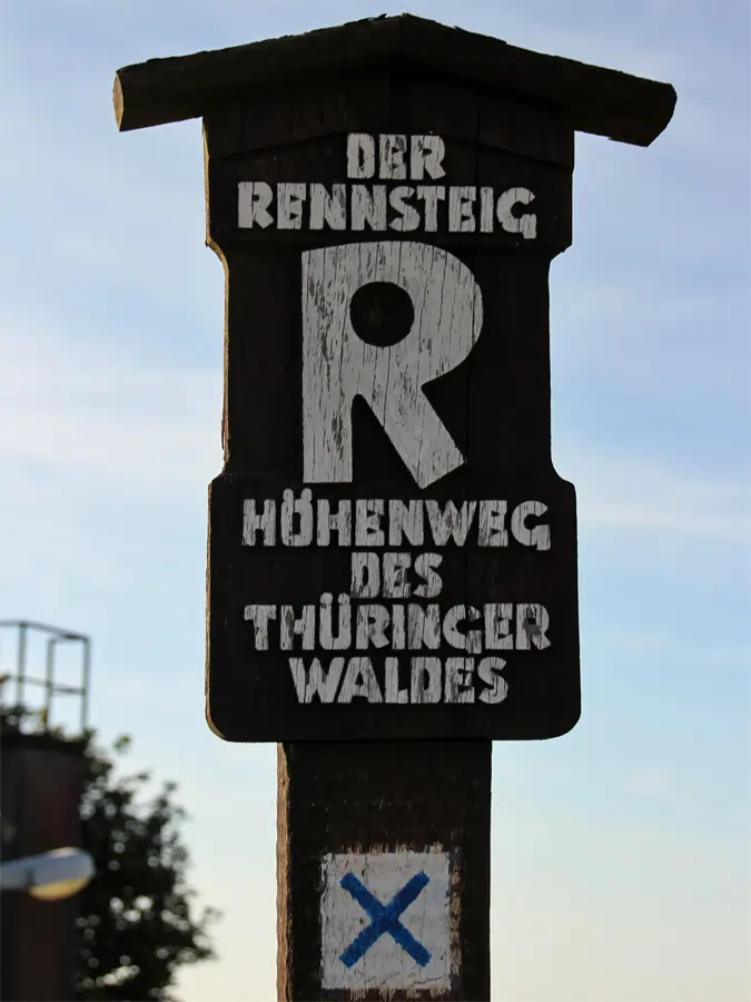 Fernweg geht über den Großen Inselsberg