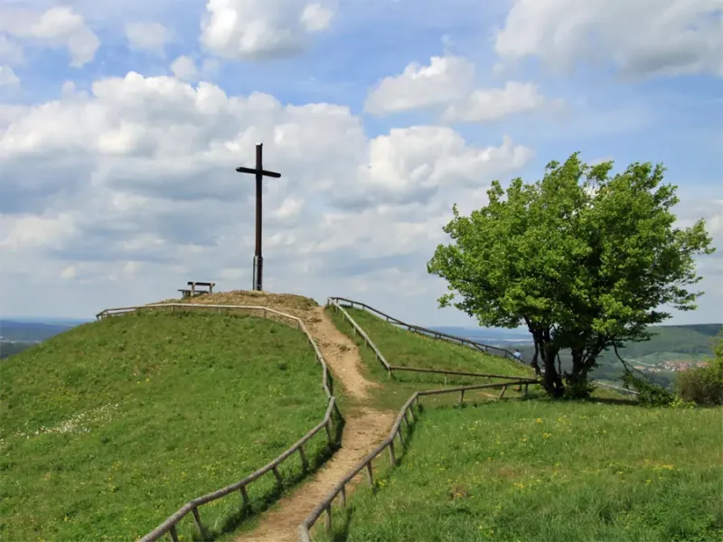 Ehrenbürg ist ein markanter Zeugenberg