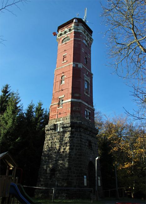 Aussichtsturm auf dem Tanzplan - Tanečnice