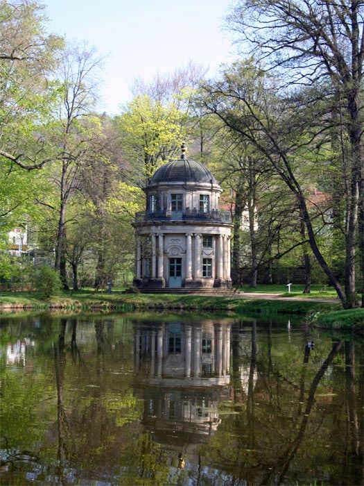 Japanische Pavillon im Schlosspark