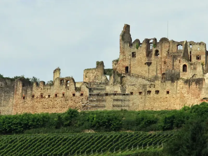 Burg Hachberg bei Emmerdingen im Schwarzwald