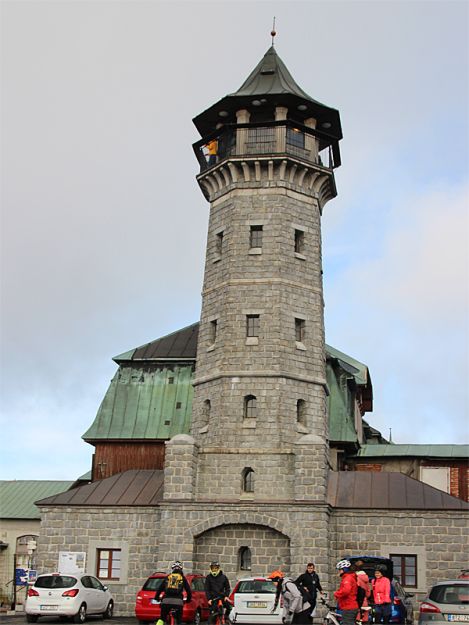 Aussichtsturm vom Keilberg im Erzgebirge