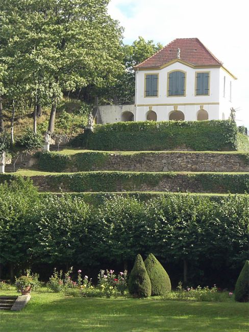 Heinrichsburg im Schloßpark Seußlitz