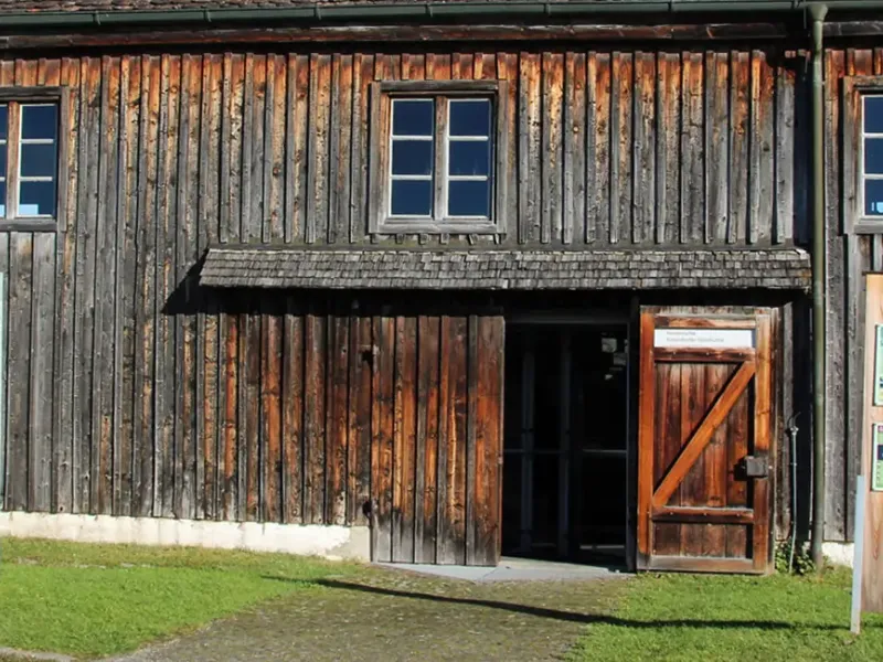 Frauenhofer Glashütte im Kloster Buron