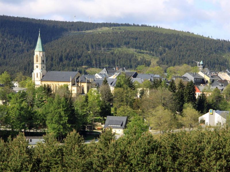 Blick auf den Kurort Oberwiesenthal