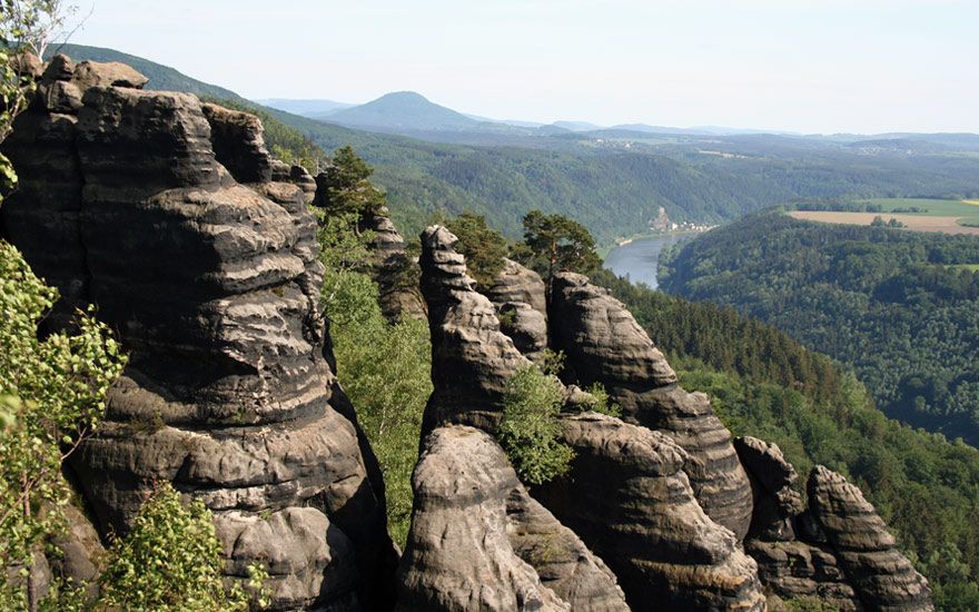 Blick ins Elbtal bei Schmilka
