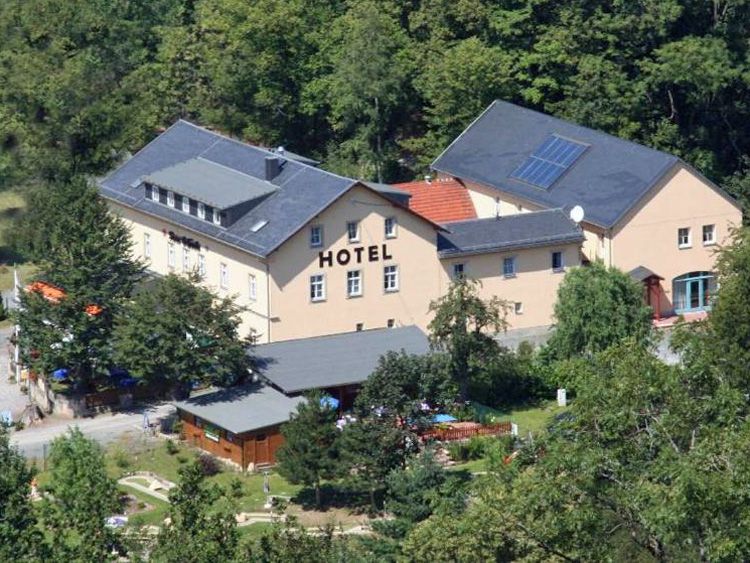 Hotel garni "Neue Schänke" am Malerweg an der Festung Königstein