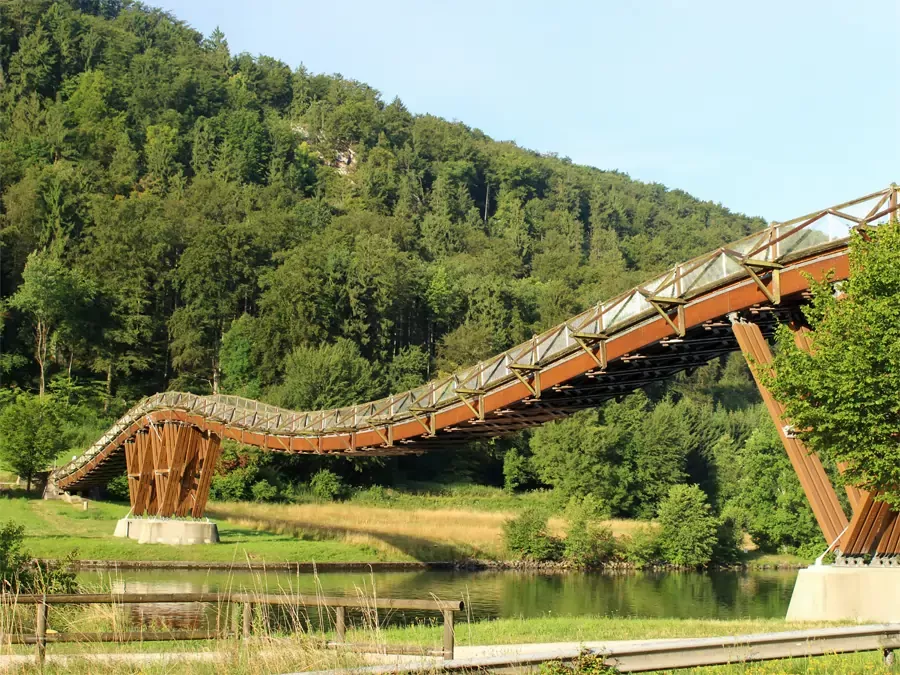 Tatzelwurm-Brücke in Essing