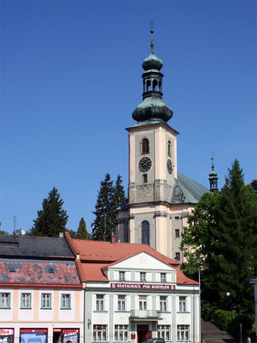 Stadtkirche in Krasna Lipa