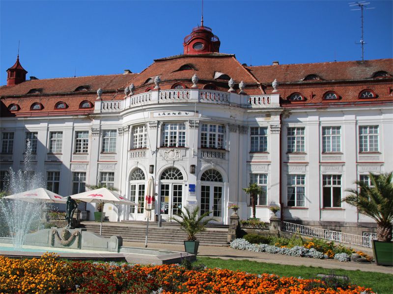 Elisabethbad in Karlsbad (Karlovy Vary)