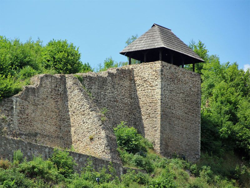 Hrad Krupka (Burg Graupen)im Böhmischen Erzgebirge