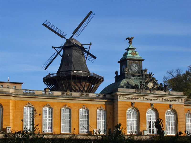 Schloss Neue Kammern & Historische Mühle inb  Potsdam