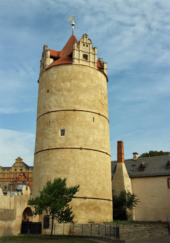 Eulenspiegelturm am Bernburger Schloss