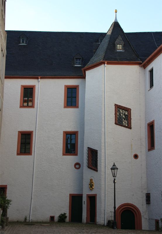 Eingang vom Schloss-Schwarzenberg