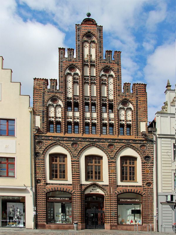 Ratschow Haus in Rostock mit Stadtbibliothek 