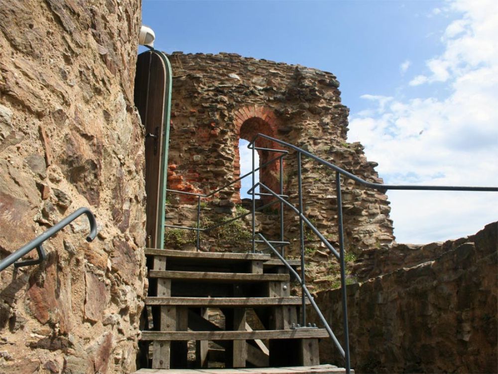 Ruine am Bergfried