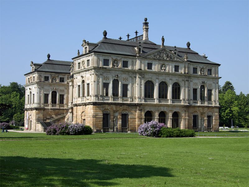 Dresdner Schloß im Großen Garten