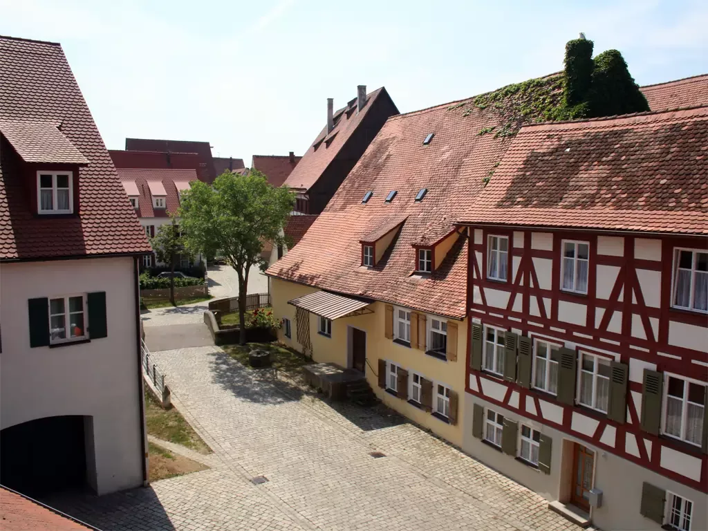 Blick von der Stadtmauer auf Gerberviertel mit den typischen Gerberhäuser