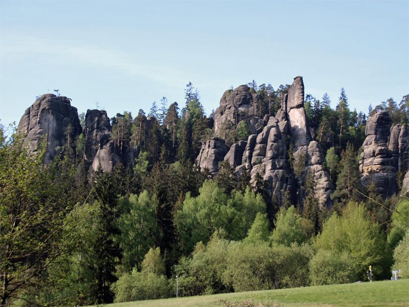 Felsen vom Braunauer Bergland in Ostböhmen