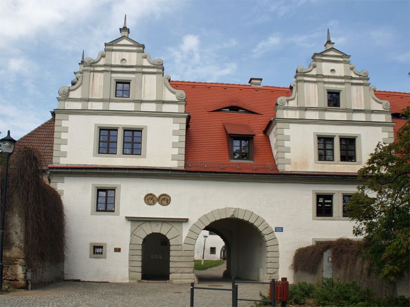 Schloss und Park Strehla