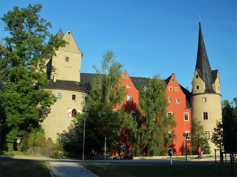 Burg und Schloss Stein