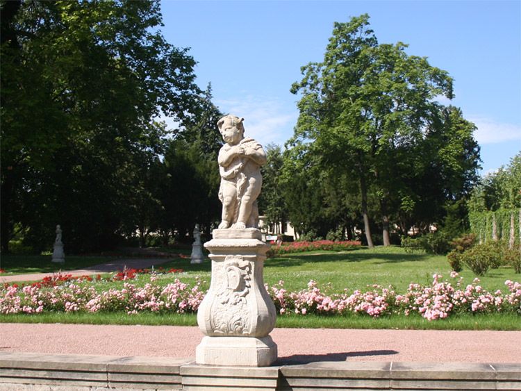 Figur im Schlosspark Lichtenwalde