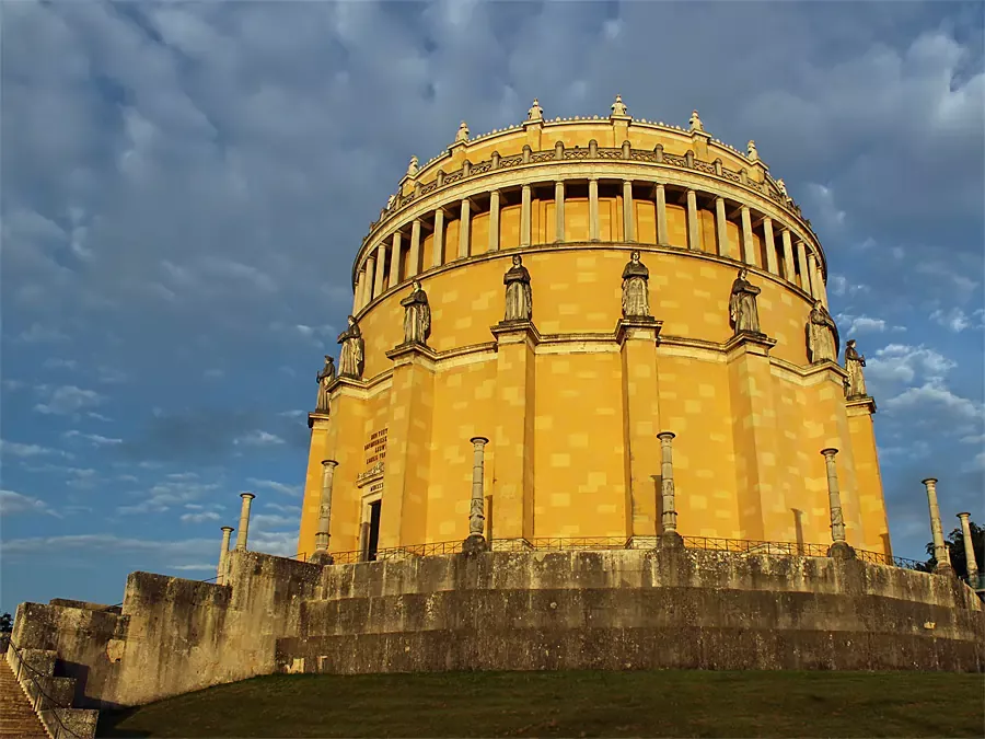 Befreiungshalle in Keilheim