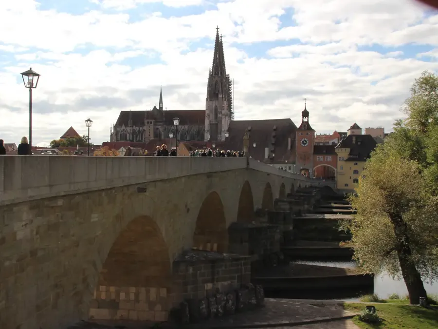 Steinerne Brücke Regensburg in der Oberpfalz
