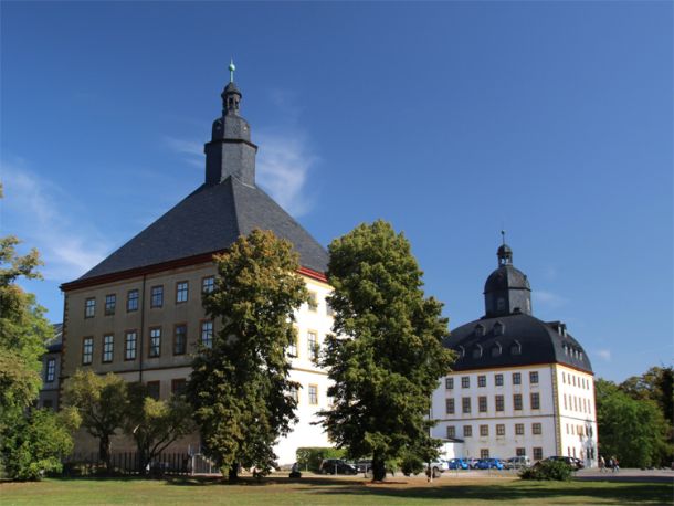 Schloss-Friedenstein mit Park in Thüringen